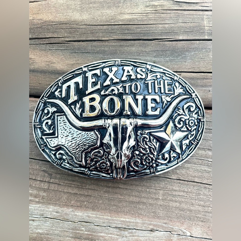 Texas To The Bone Belt Buckle For Cowboy or Western Wear for Men. - Picture 3 of 6